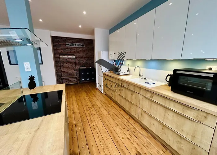 Le Gambetta - Proche Du Centre-ville Et Des Thermes * Rochefort (Charente-Maritime)